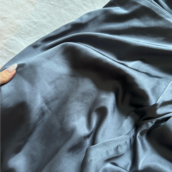 Astr | midi dress - Picture 3 of 9